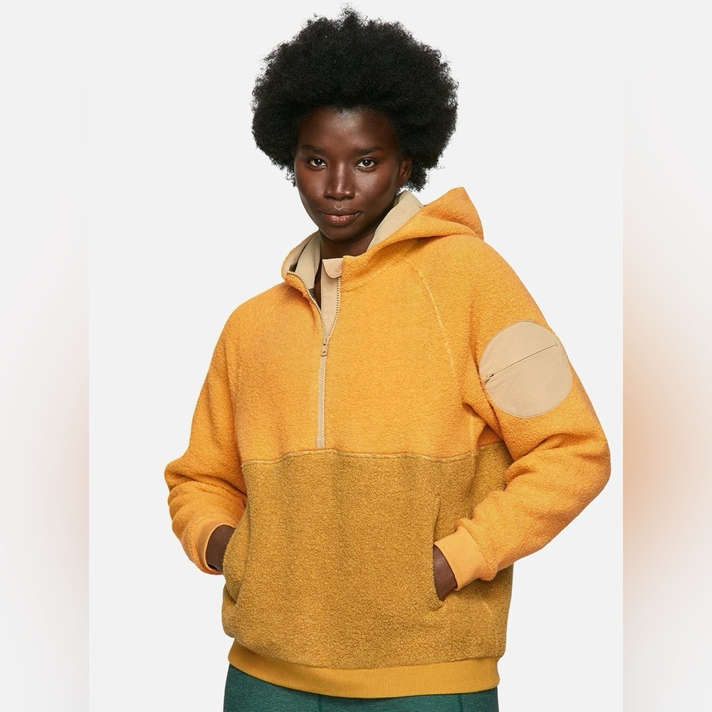 Outdoor Voices Megafleece Sherpa Half Zip Yellow Women’s Pullover—Size Small